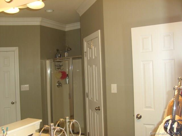 Castle Cliff - Residential