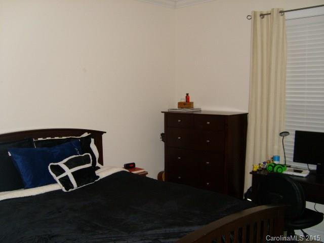 Castle Cliff - Residential