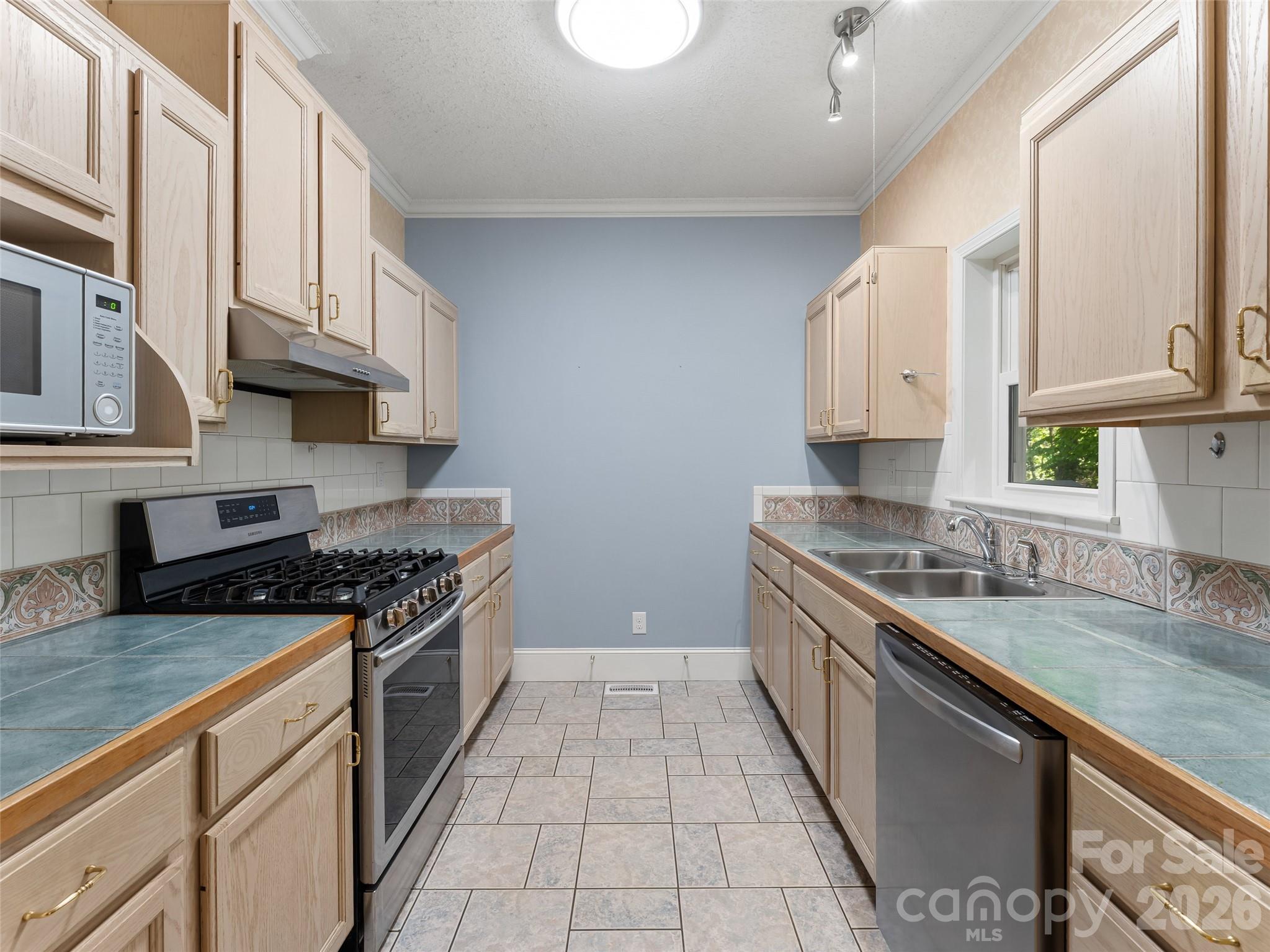 Crystal Creek - Residential