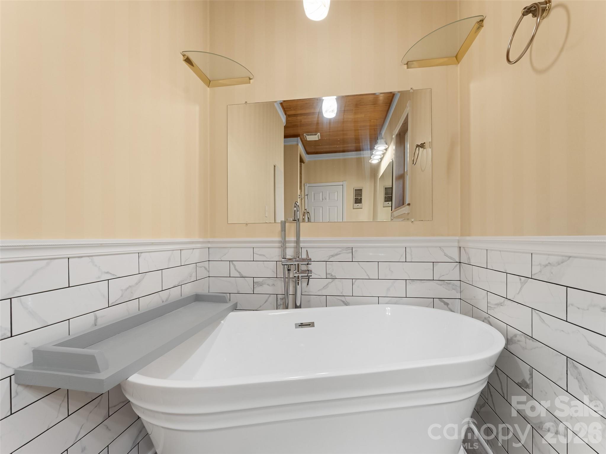 Crystal Creek - Residential