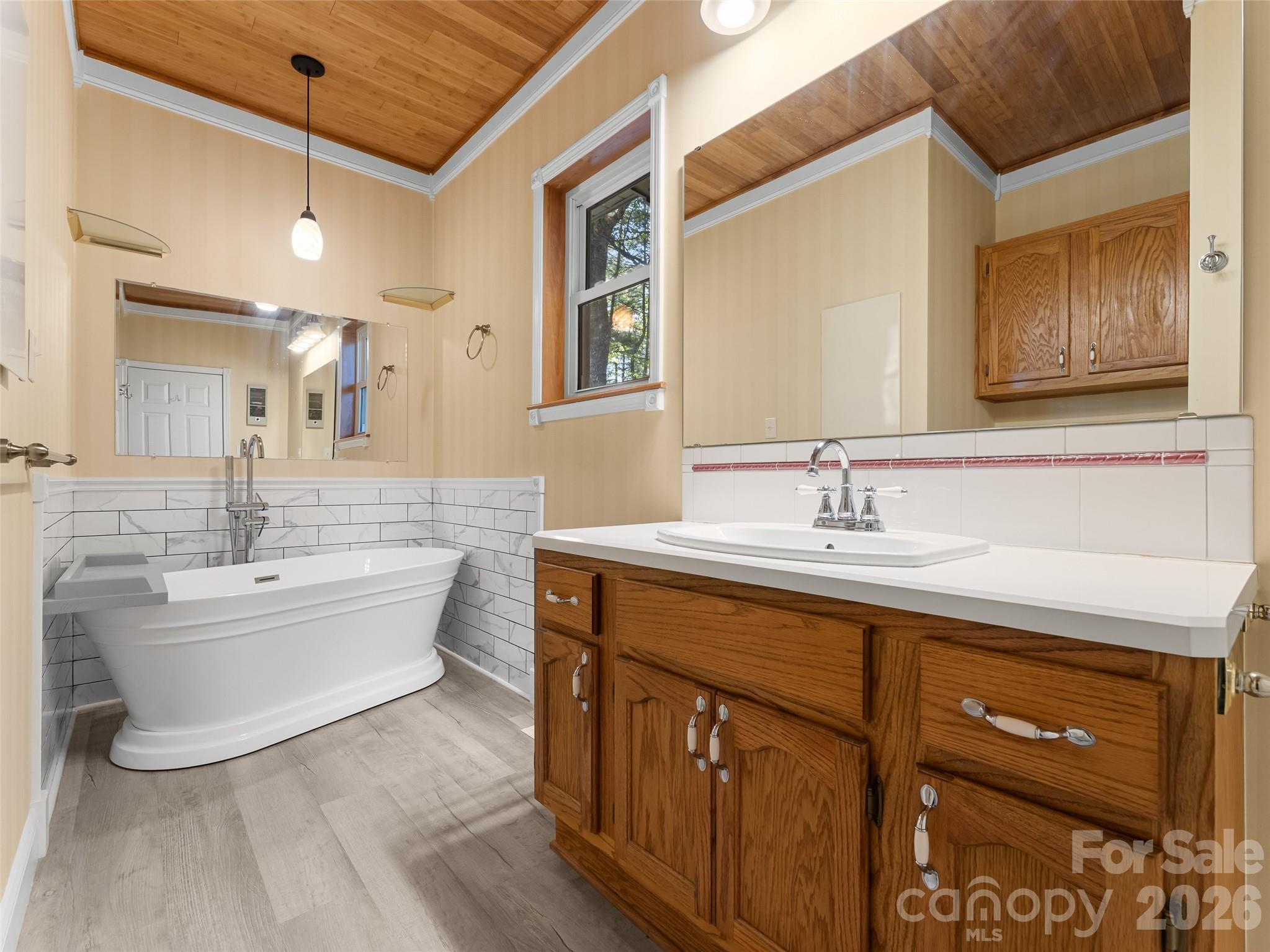 Crystal Creek - Residential