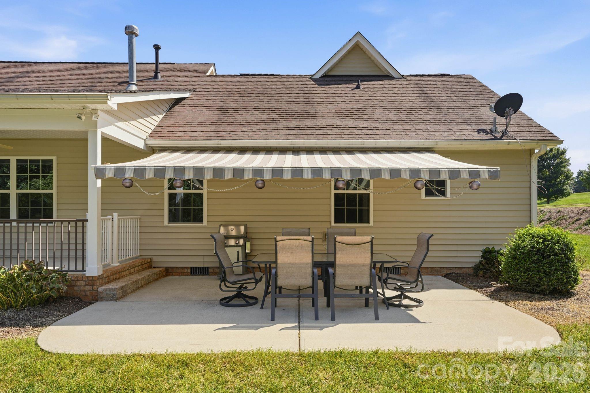 107 E Vista View Place
