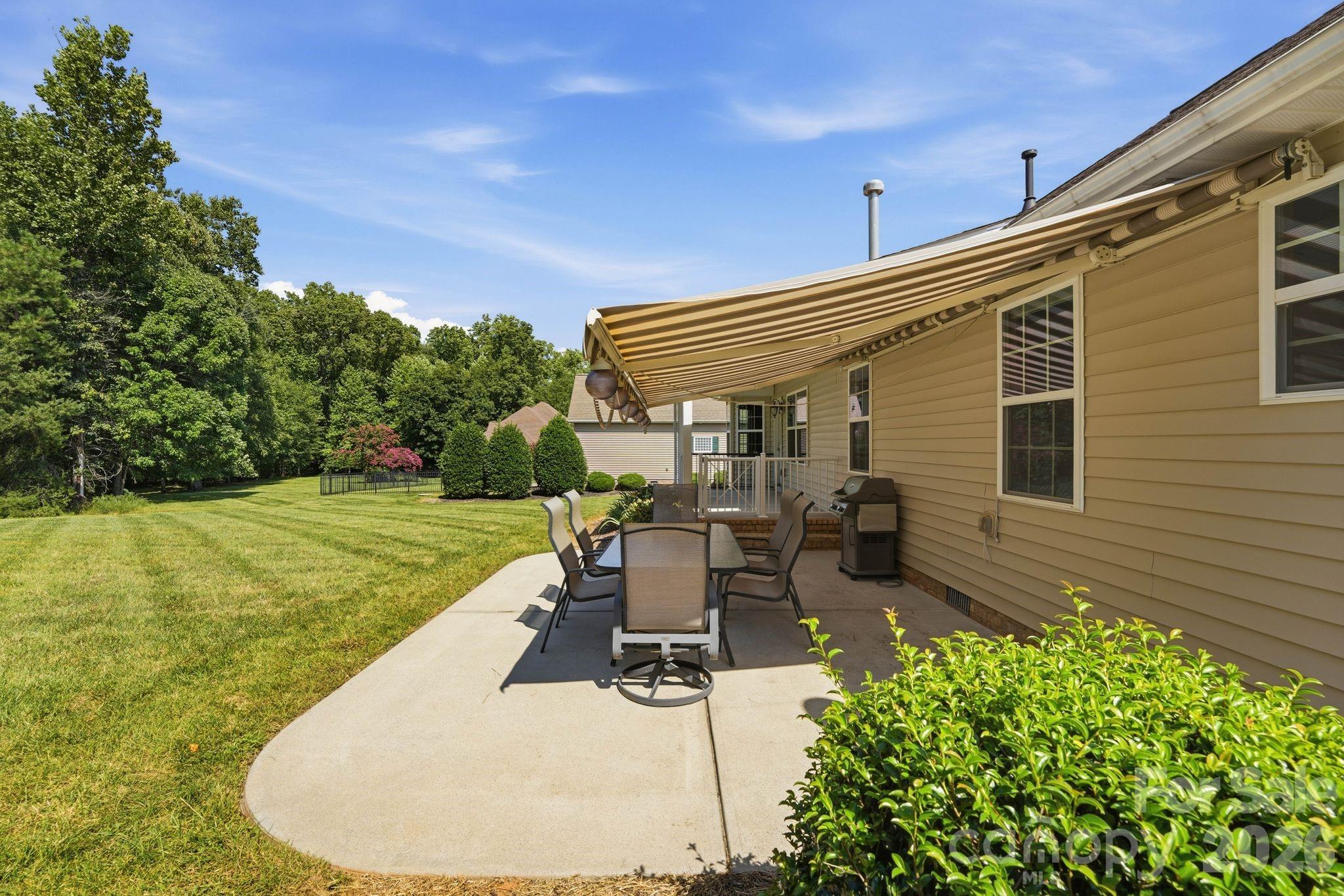 107 E Vista View Place