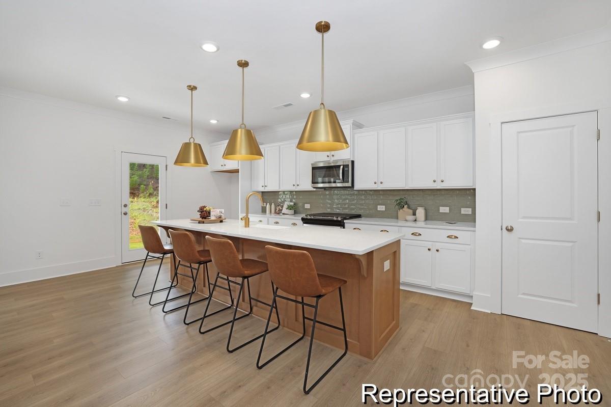 116 Soft Breeze Bend 163B