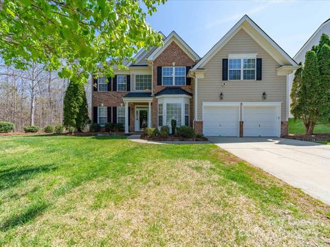Photo of 7719 Whisperwood Drive, Harrisburg, NC 28075 (MLS # 4310926)