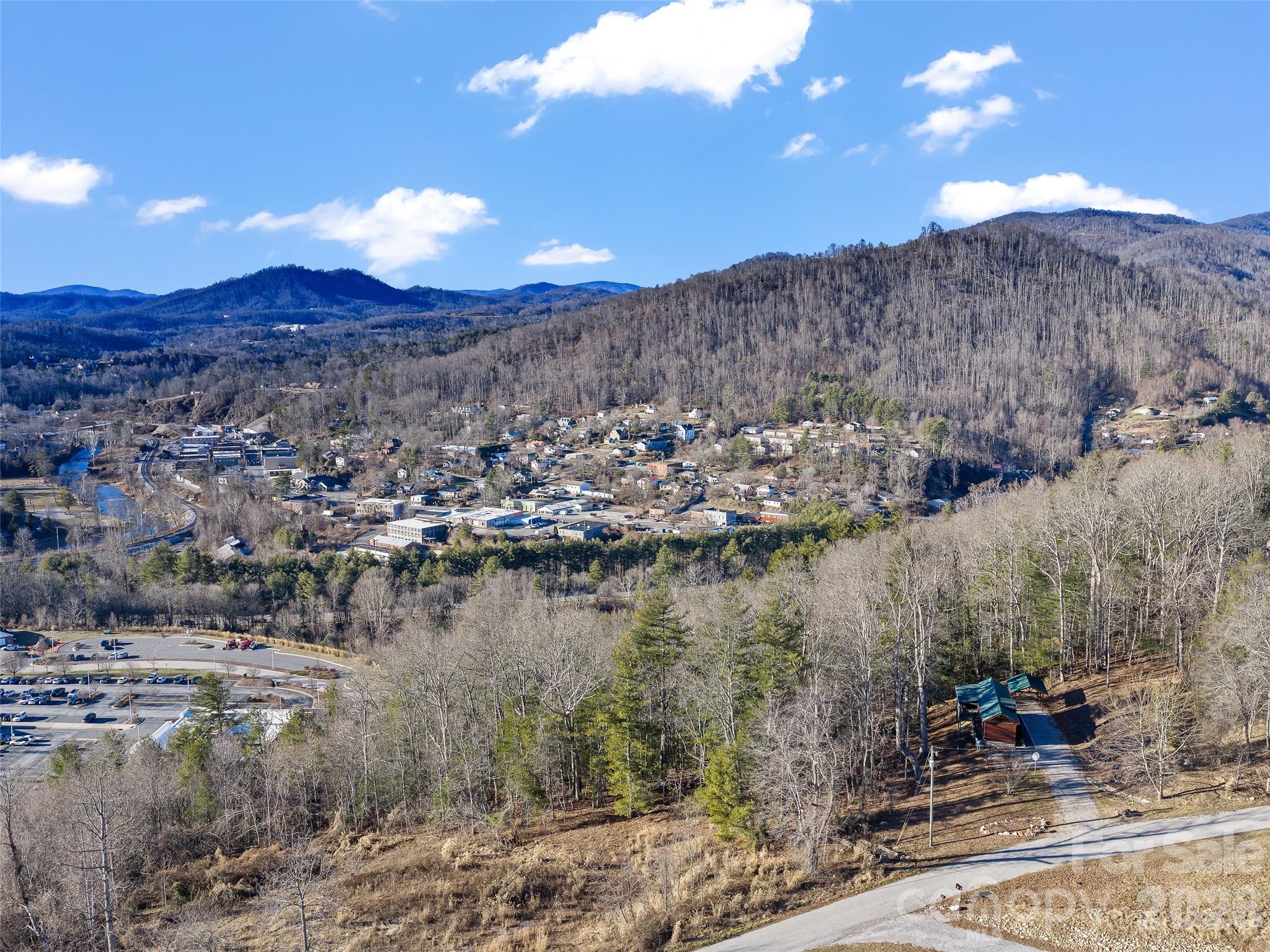 Spruce Pine Heights - Residential