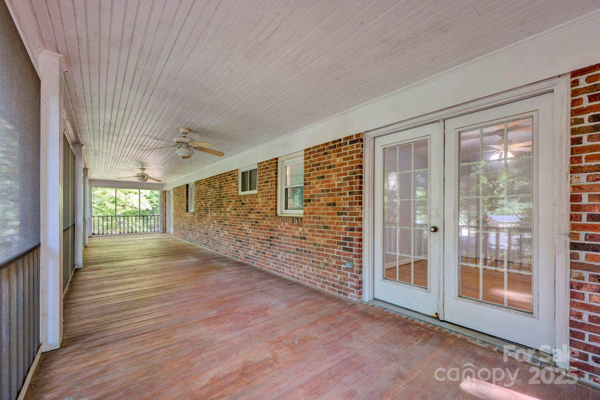 Forest Hills - Residential