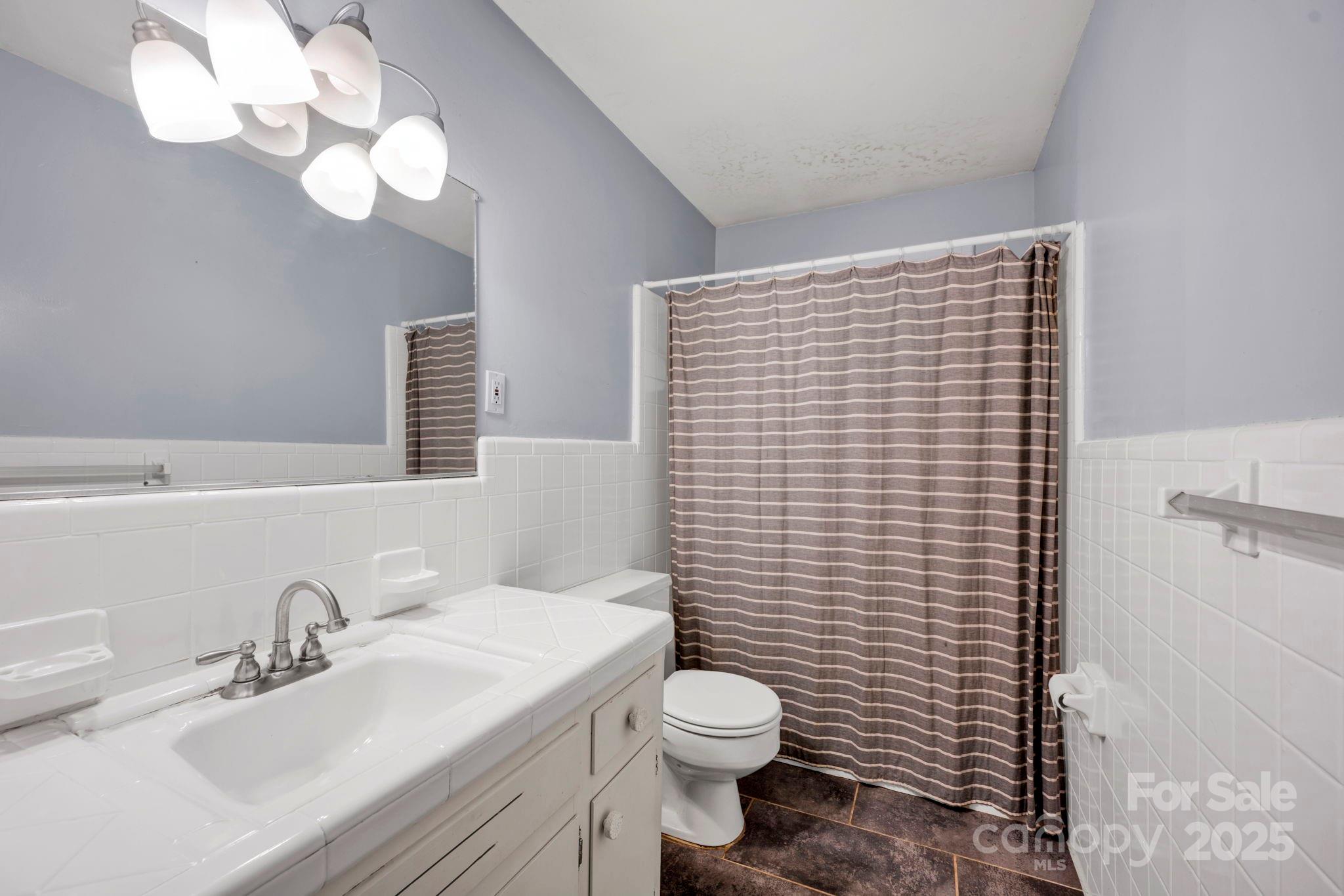 Forest Hills - Residential