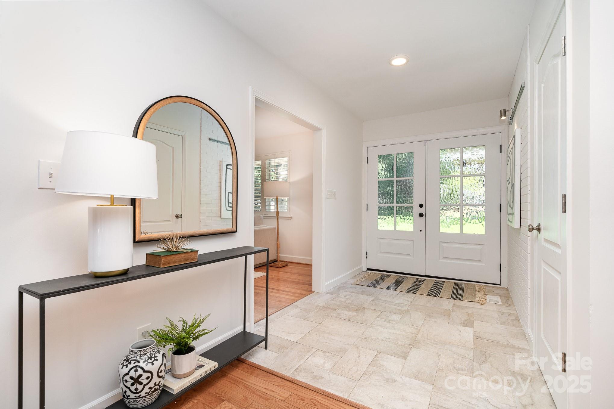 5424 Doncaster Drive
