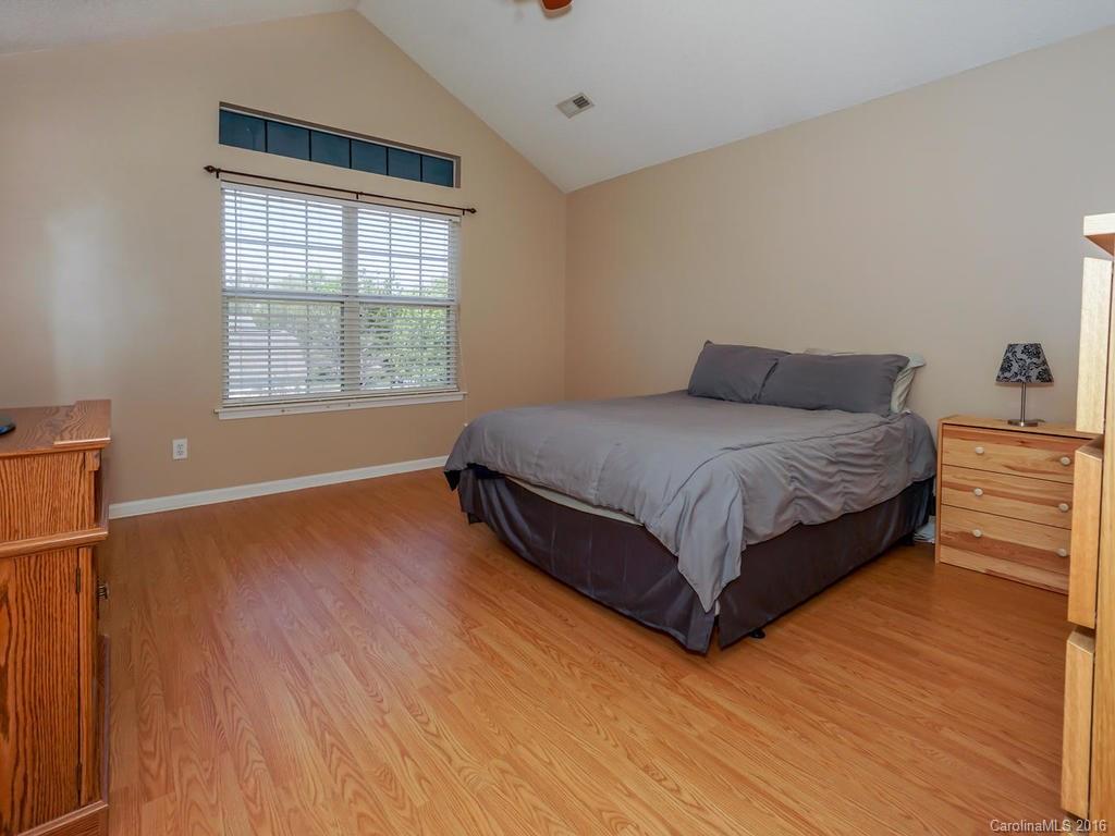 Robyns Glen - Residential