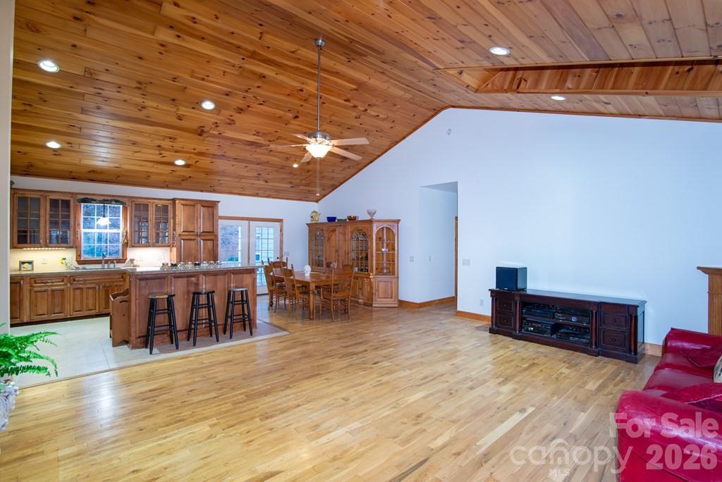 Jarrett Hills - Residential