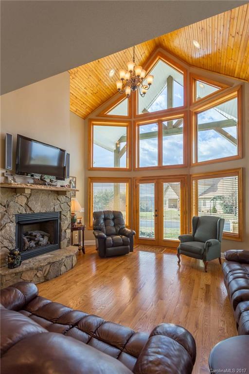 Sunset Point - Residential