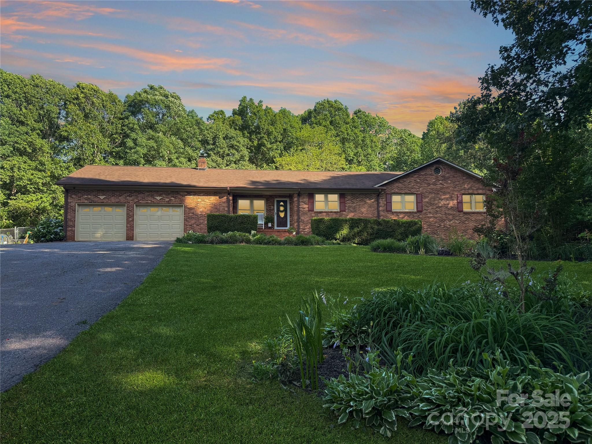 4916 Leepers Creek Road