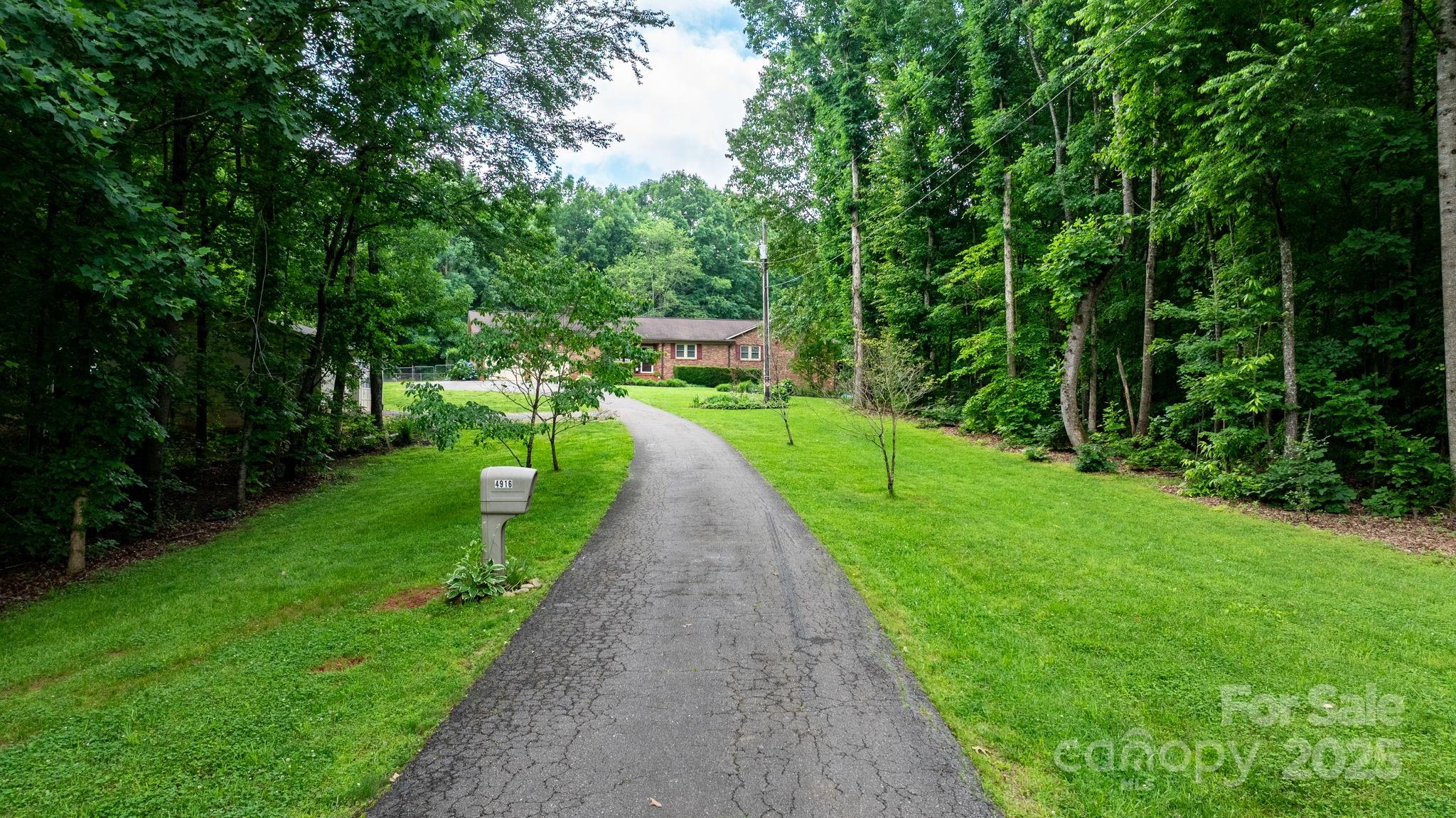 4916 Leepers Creek Road