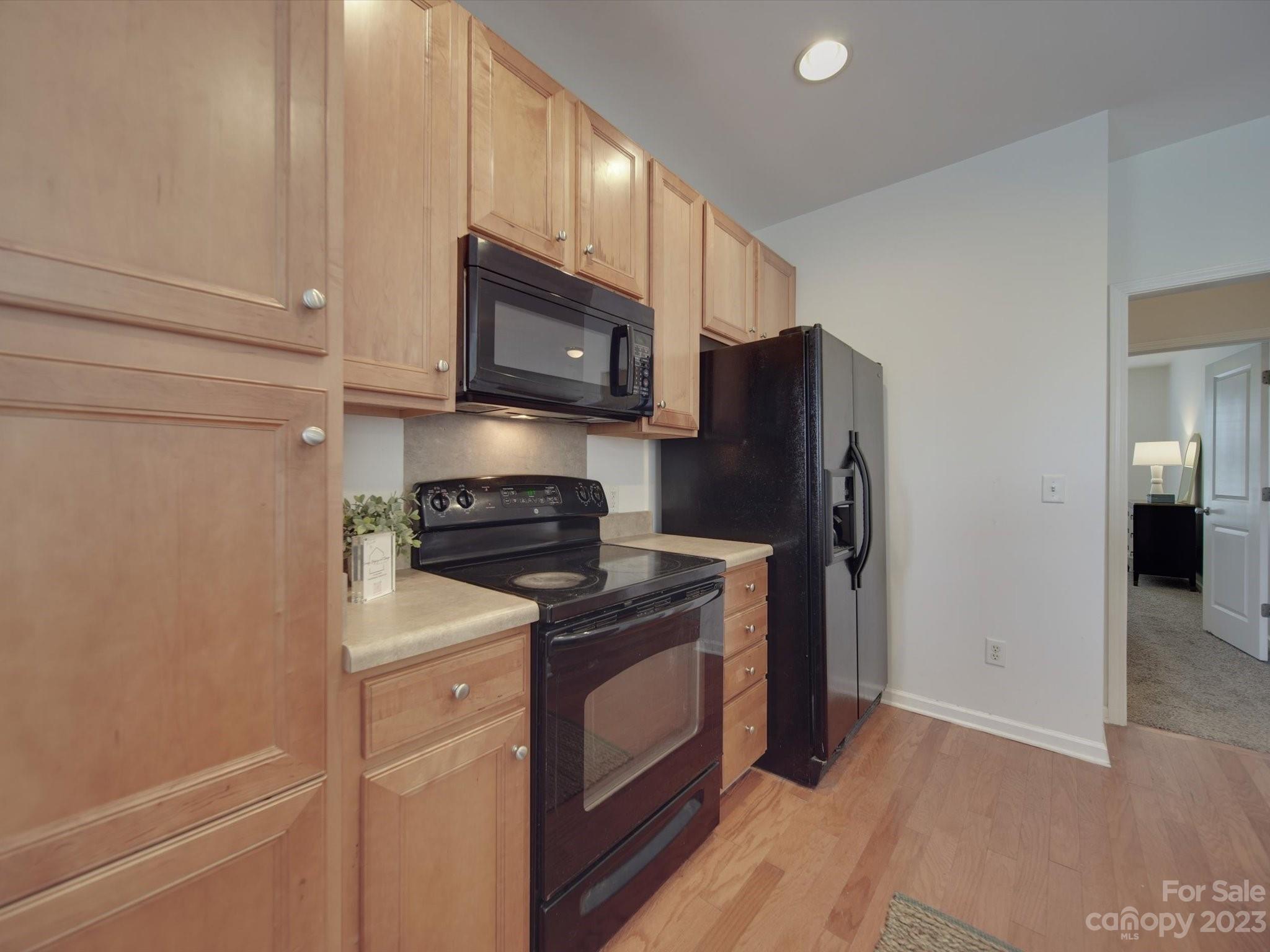 Walnut Hill - Residential