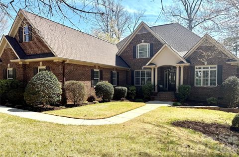Photo of 3900 Widgeon Way, Waxhaw, NC 28173 (MLS # 4360262)