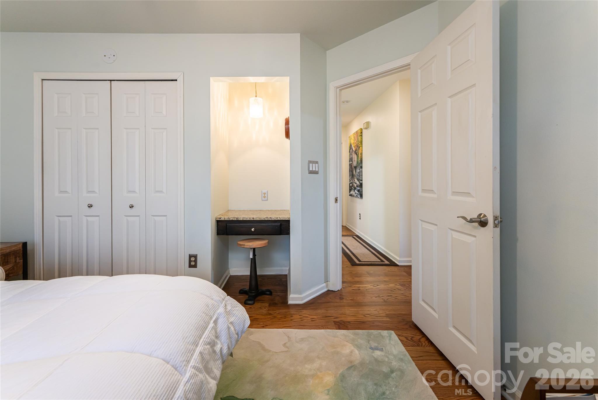 Oak Hollow - Residential