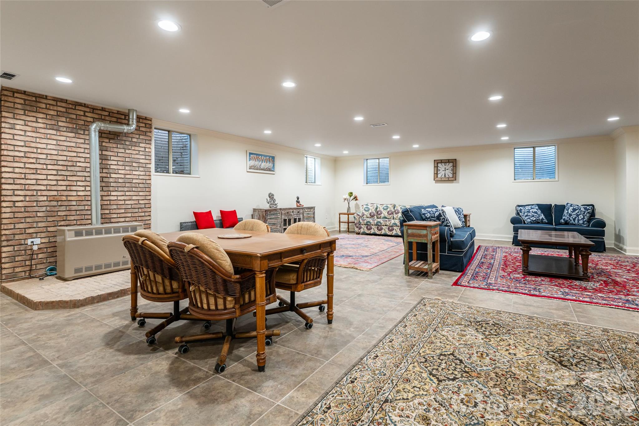 Oak Hollow - Residential