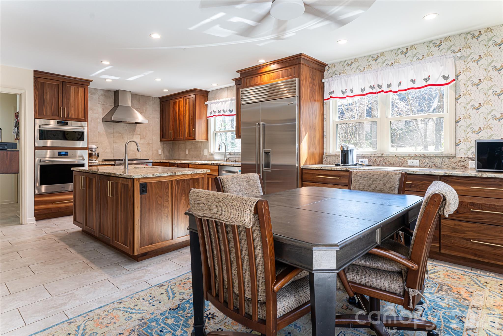 Oak Hollow - Residential