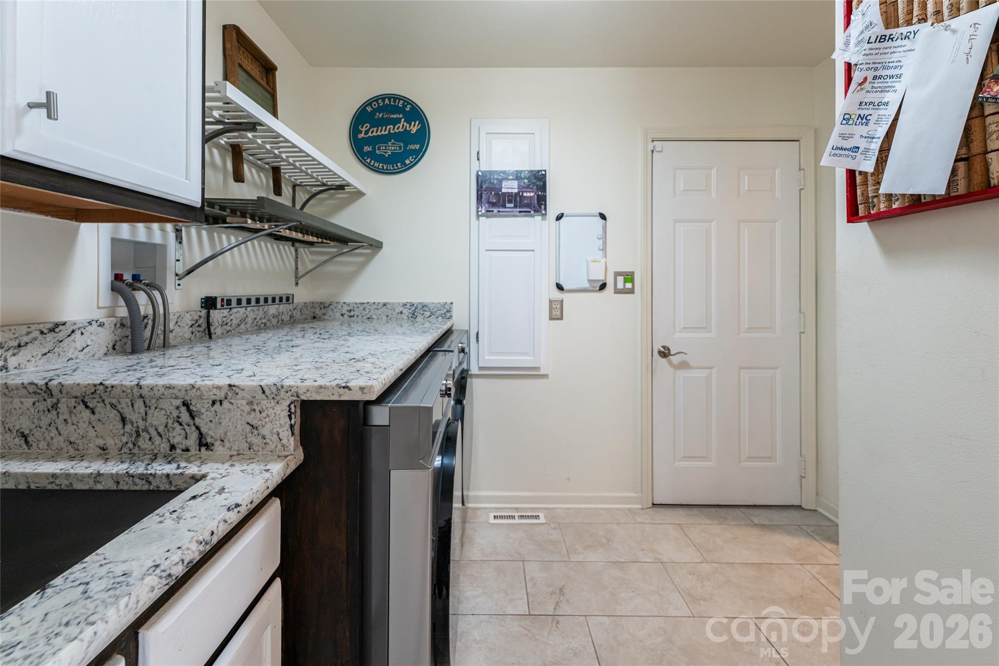 Oak Hollow - Residential