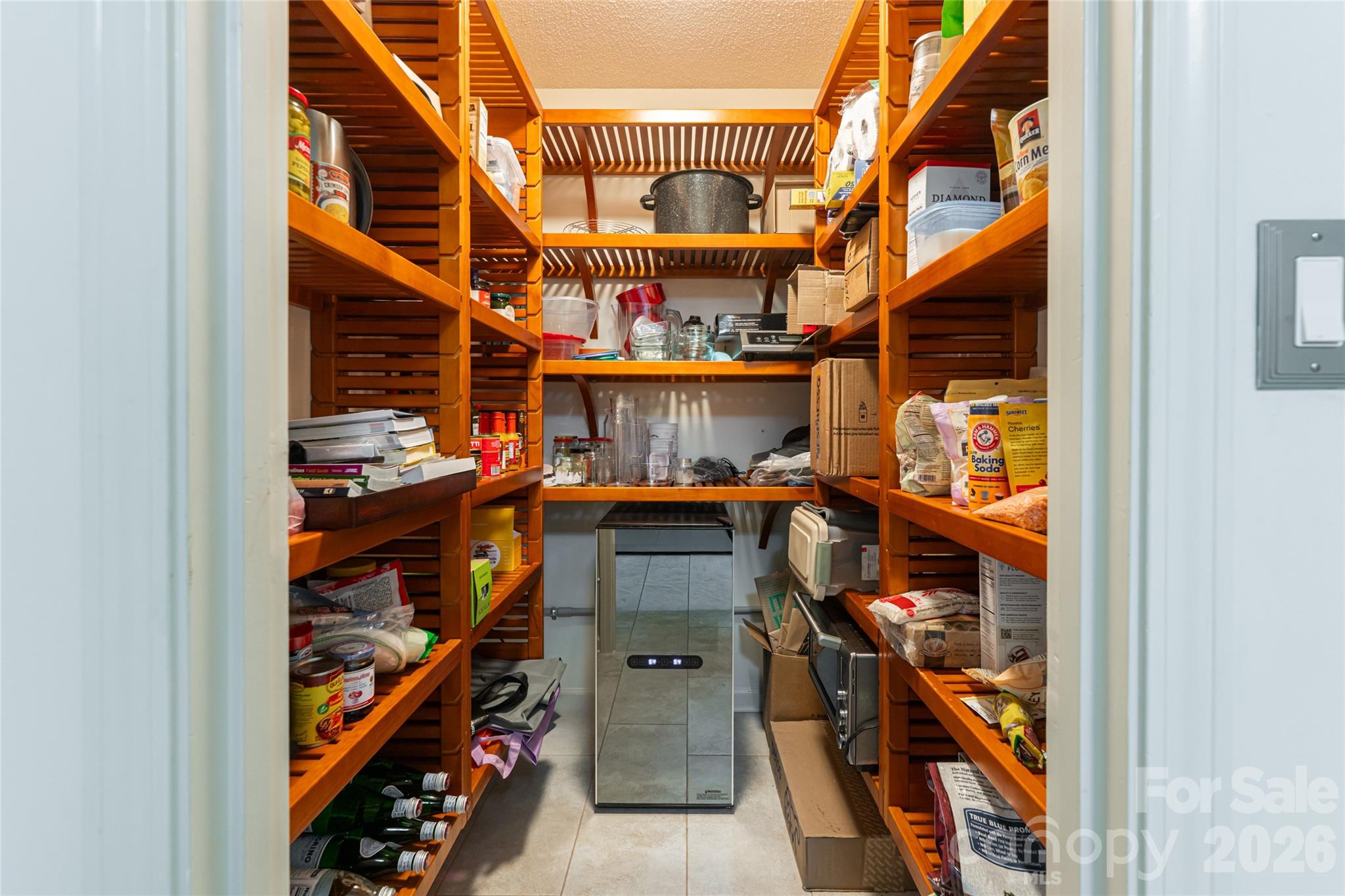 Oak Hollow - Residential