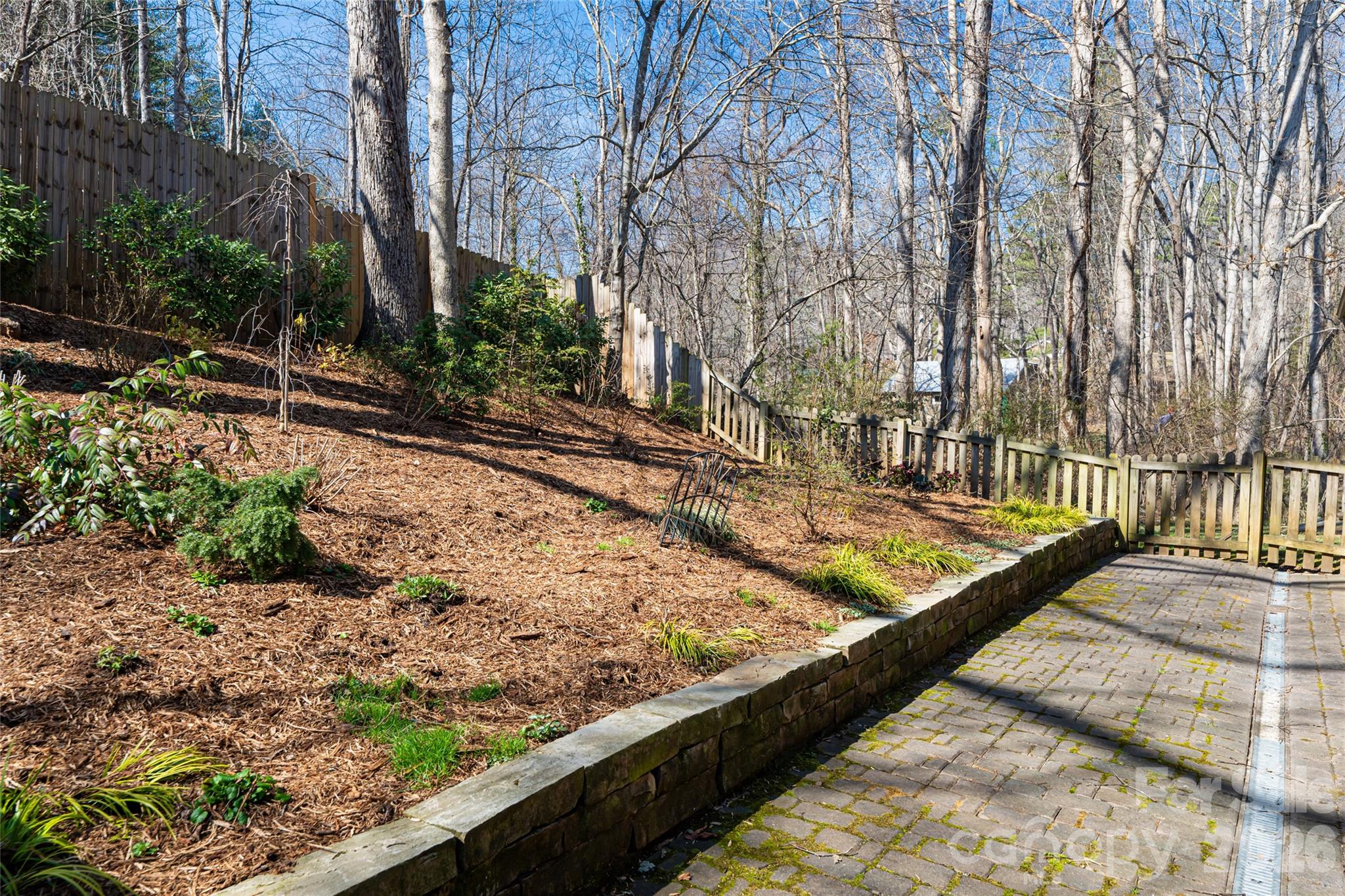 Oak Hollow - Residential