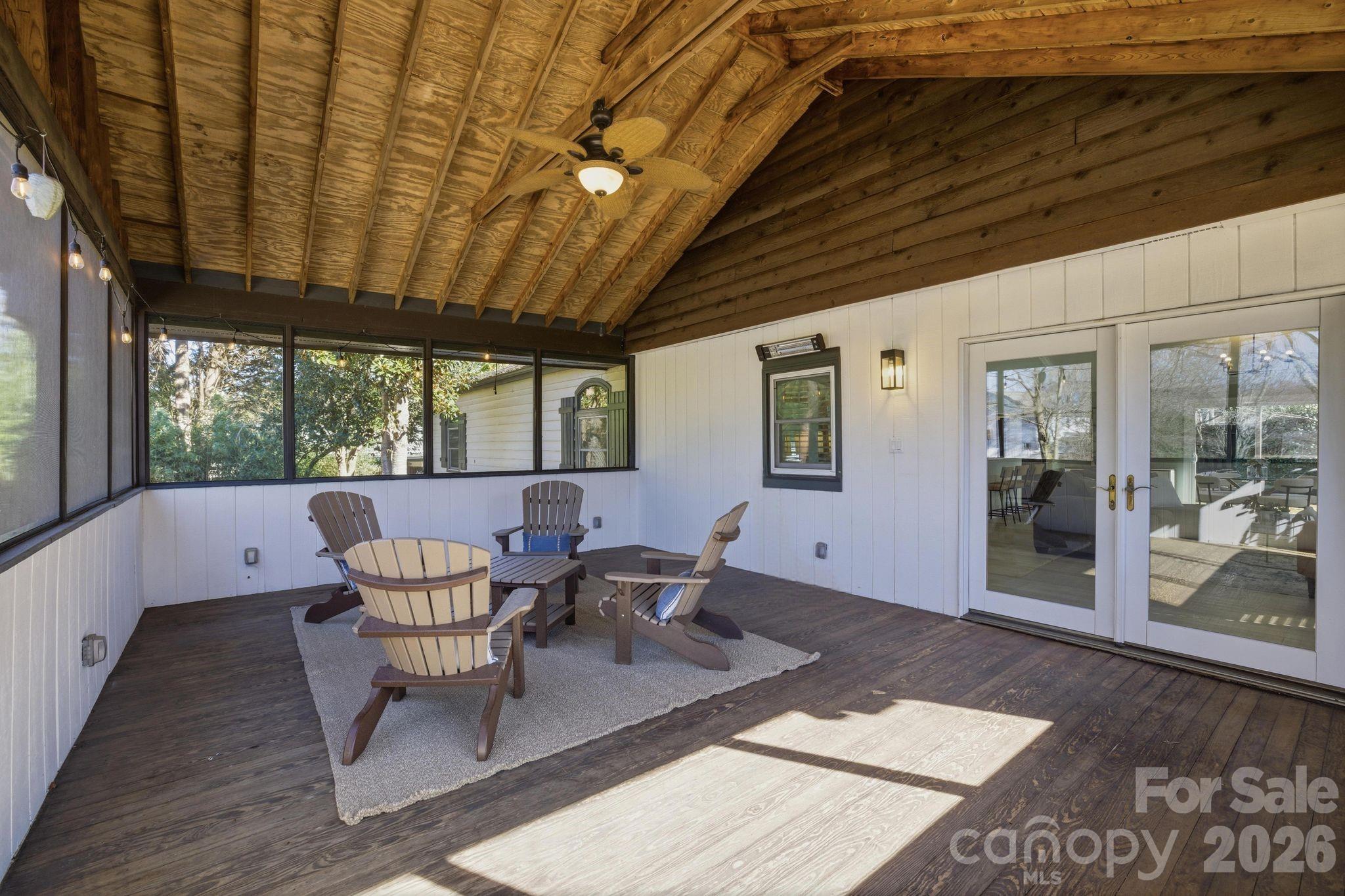 21326 Sandy Cove Road