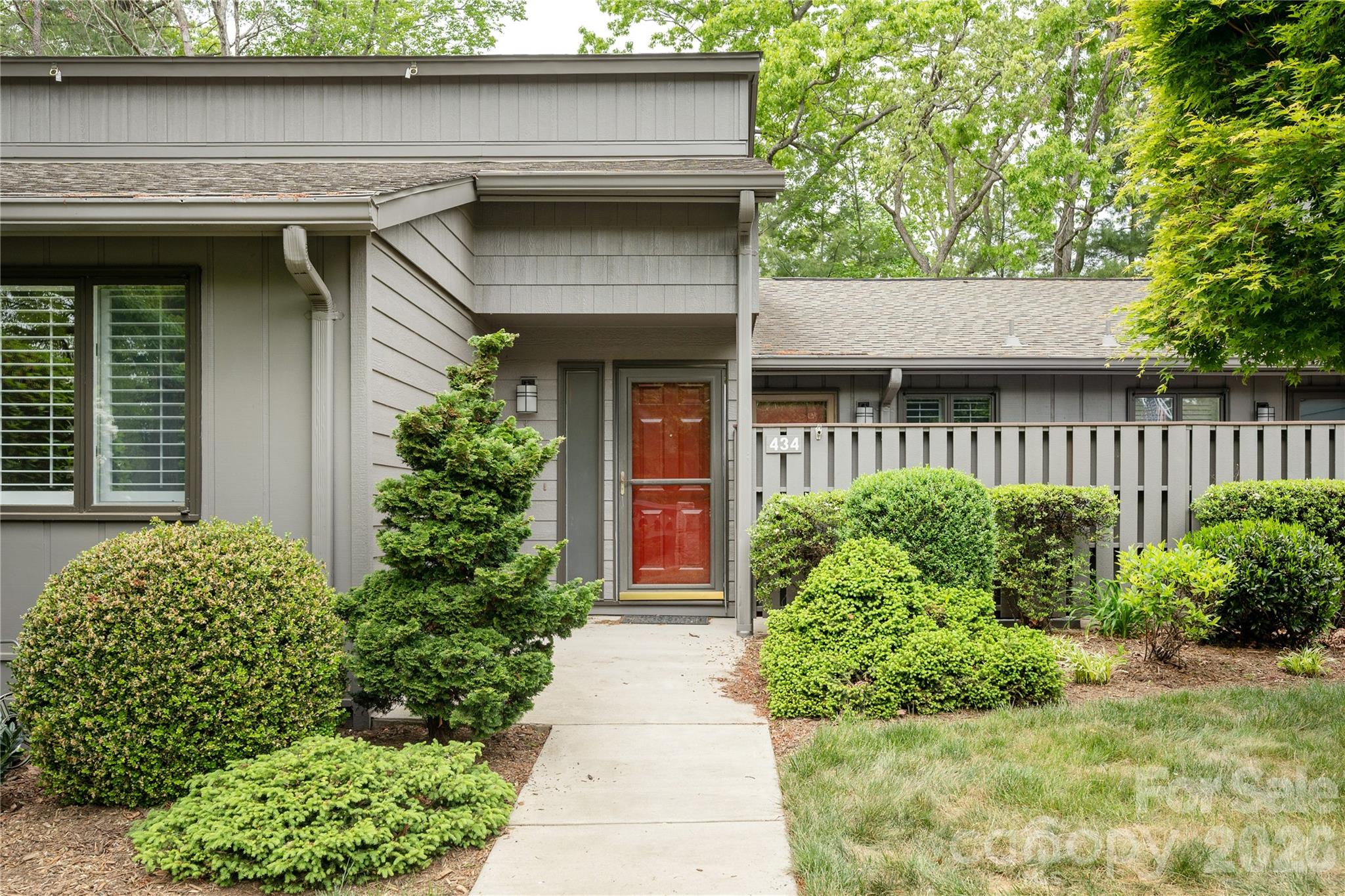 434 Crowfields Drive