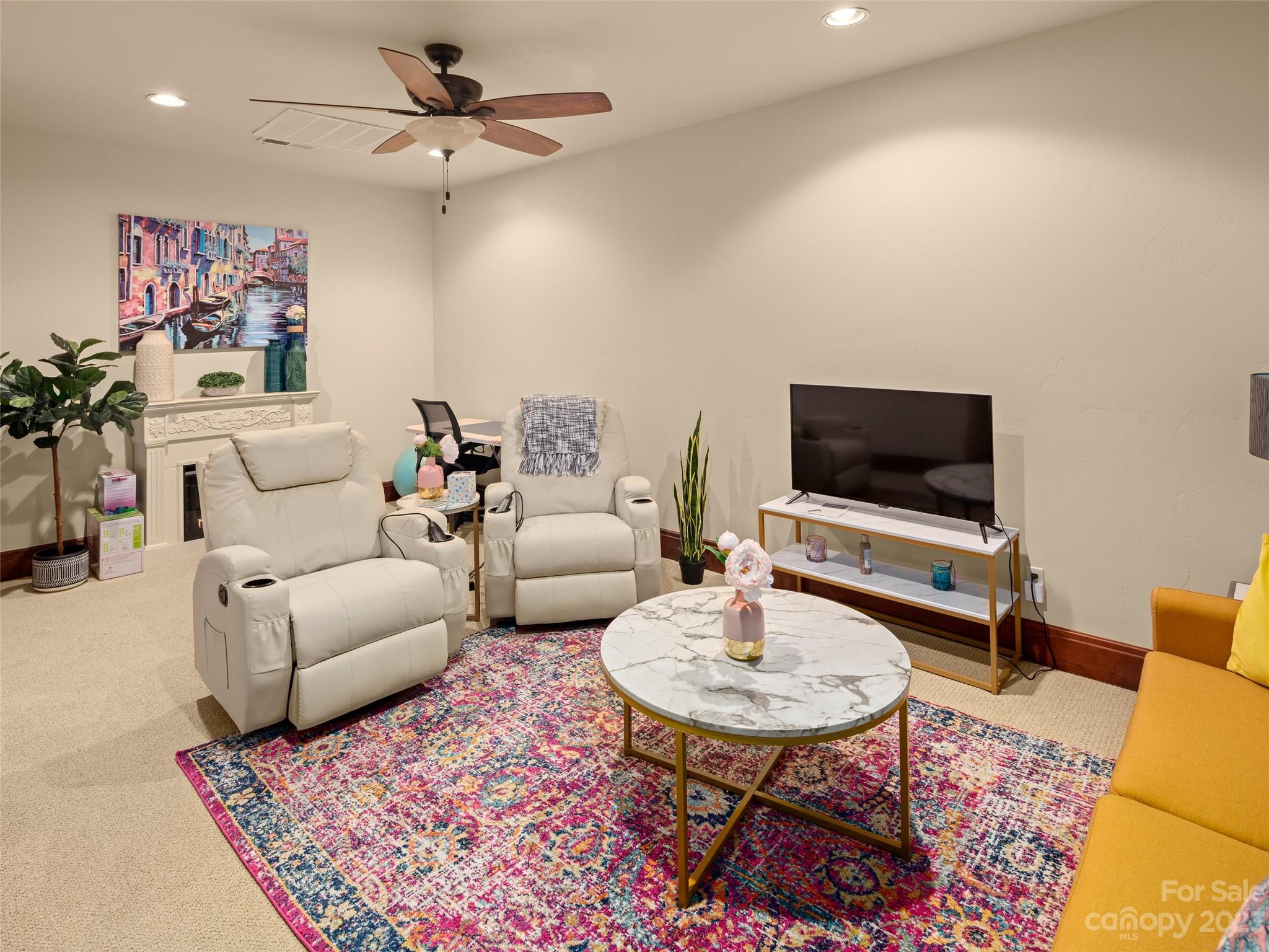 The Cliffs at Walnut Cove - Residential