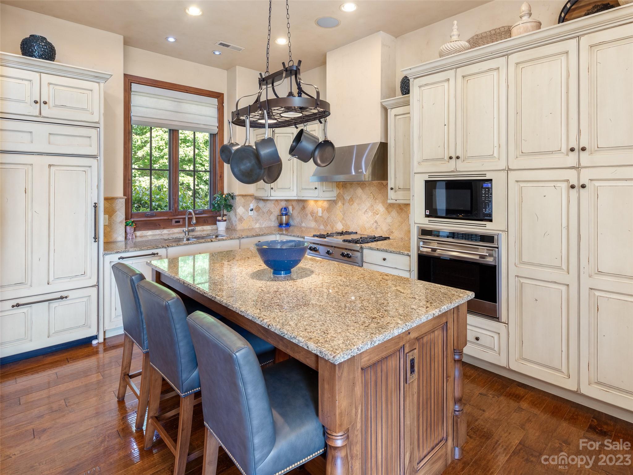 The Cliffs at Walnut Cove - Residential