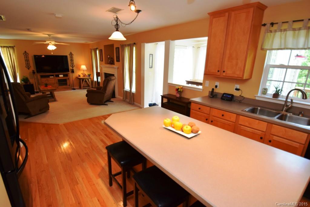 Hallmark Glen - Residential