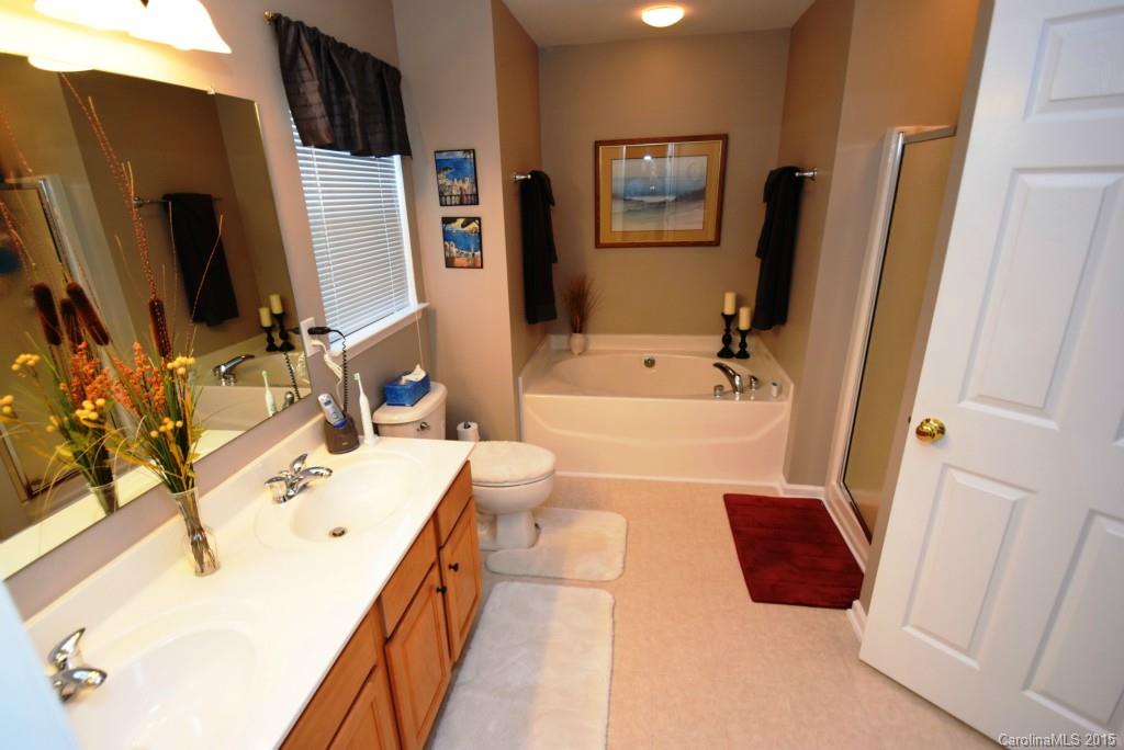 Hallmark Glen - Residential