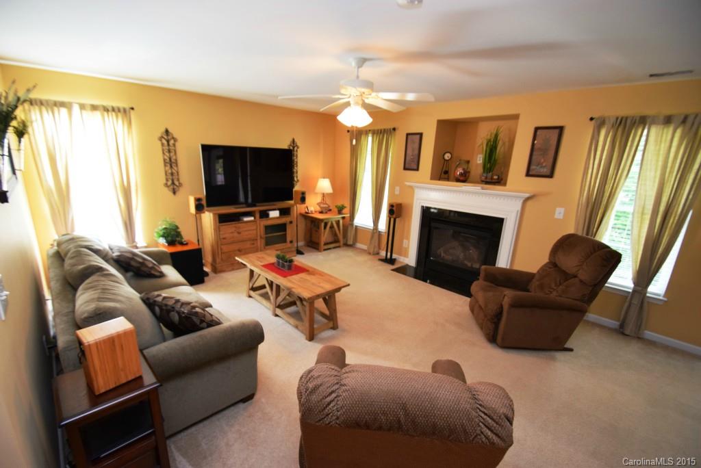 Hallmark Glen - Residential