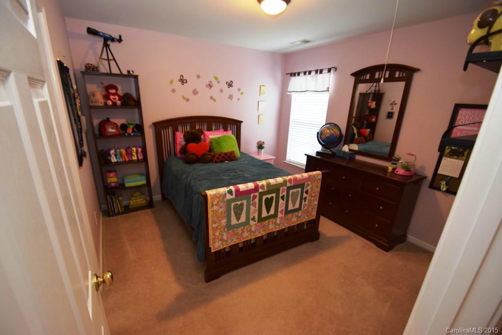 Hallmark Glen - Residential