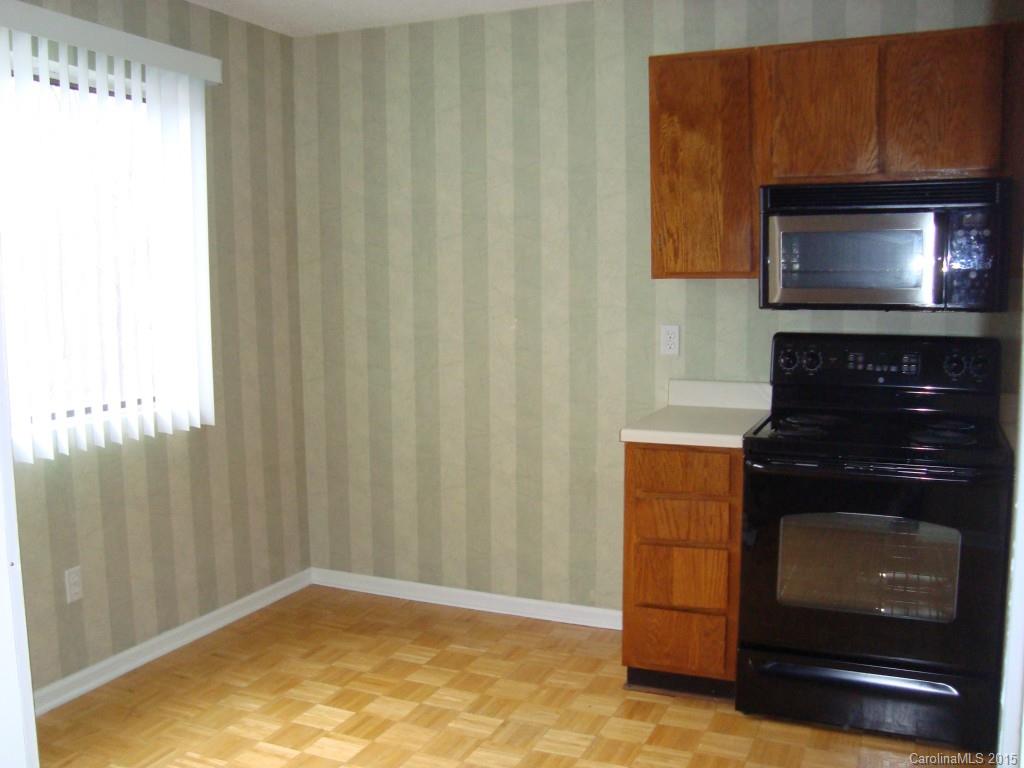 Riverview Villa - Residential Lease