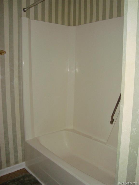 Riverview Villa - Residential Lease