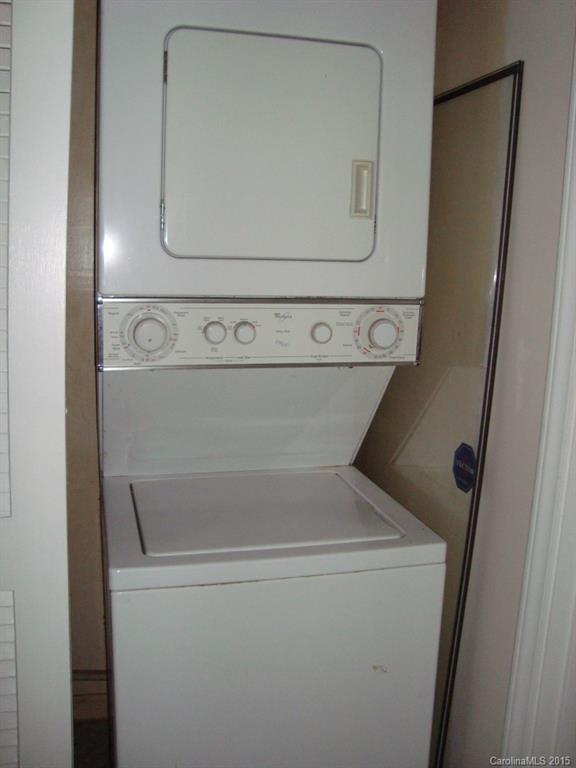 Riverview Villa - Residential Lease