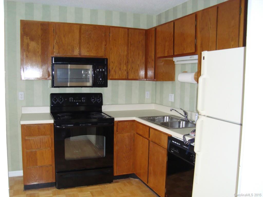 Riverview Villa - Residential Lease