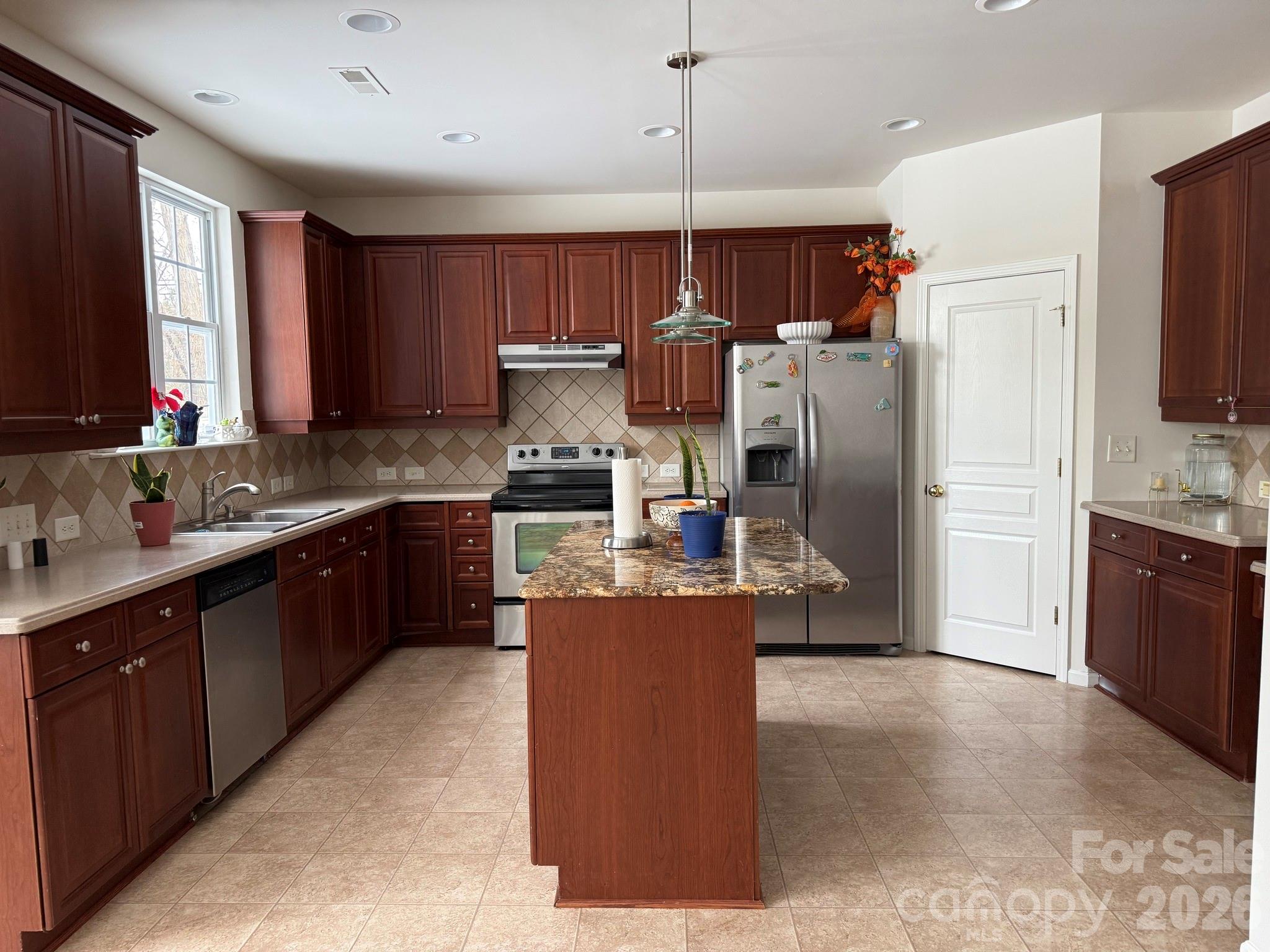 4035 Caldwell Ridge Parkway