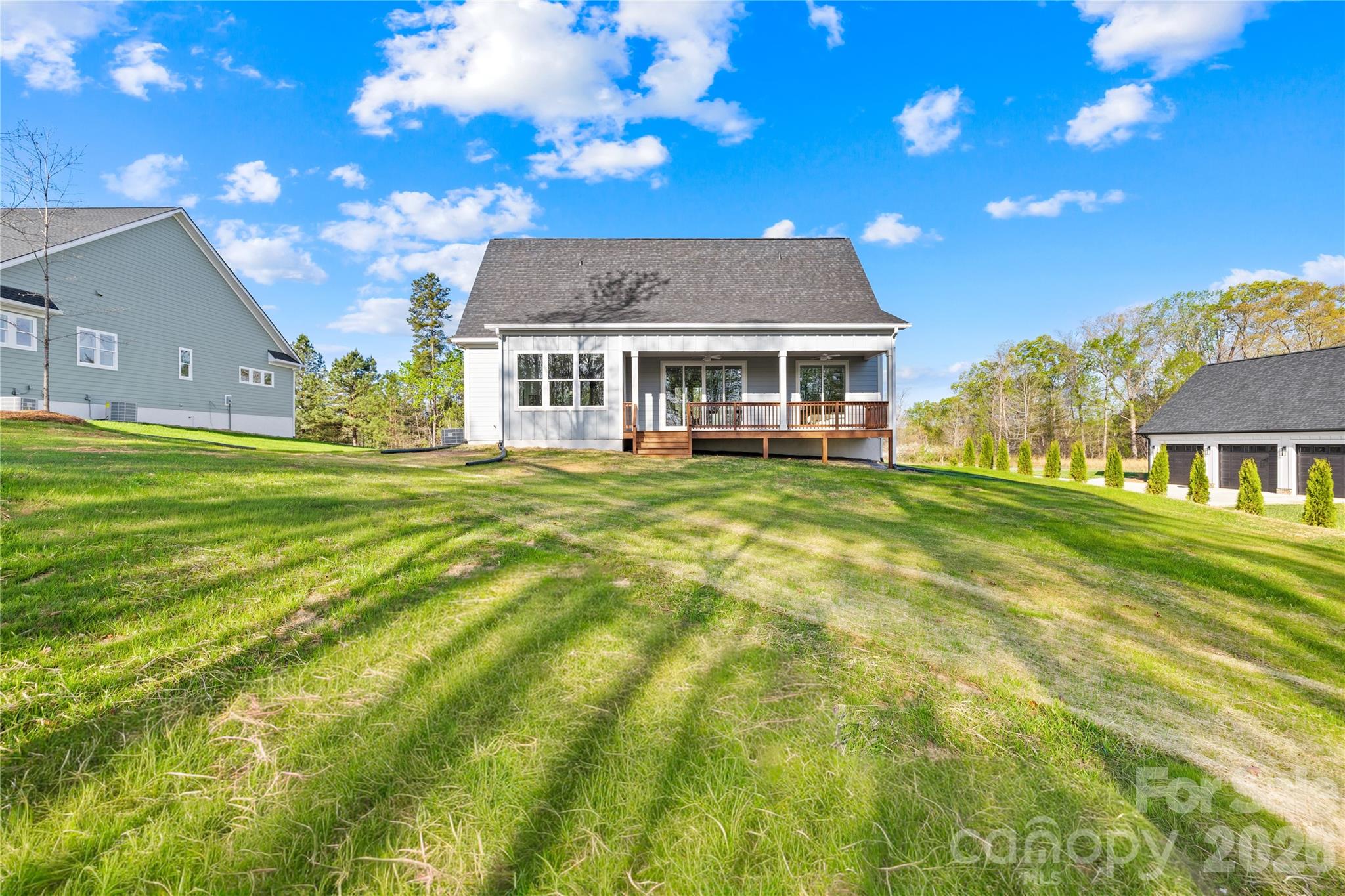 River Oaks Landings - Residential