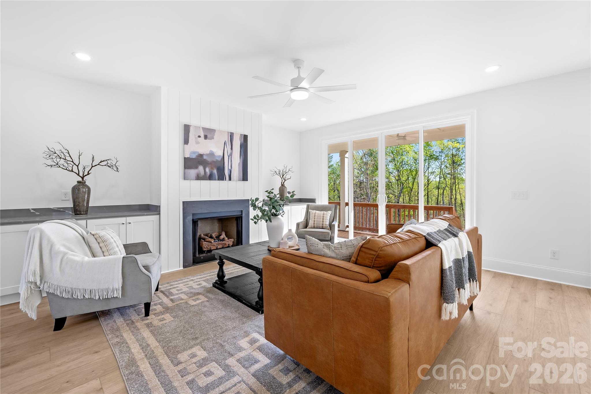 River Oaks Landings - Residential