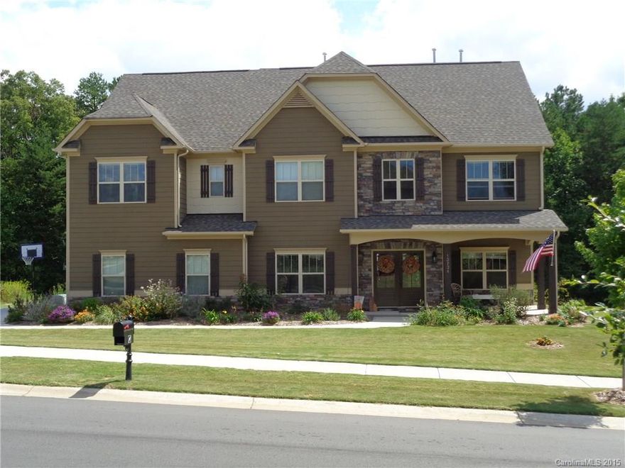 Brand NEW home ready in May 2016! Beautiful Innsbrook on site with private feel. Charming porches accent 3-story floor plan. Entertain on first level in open concept living space. Up one flight, rest in master or play in versatile loft. Customize game room up top. Features include chefs gourmet kitchen with SS appliances, granite counters thru-out, stunning moldings and so much more! Enjoy resort style amenities: Pool, Cabana, Playground in a beautiful setting.