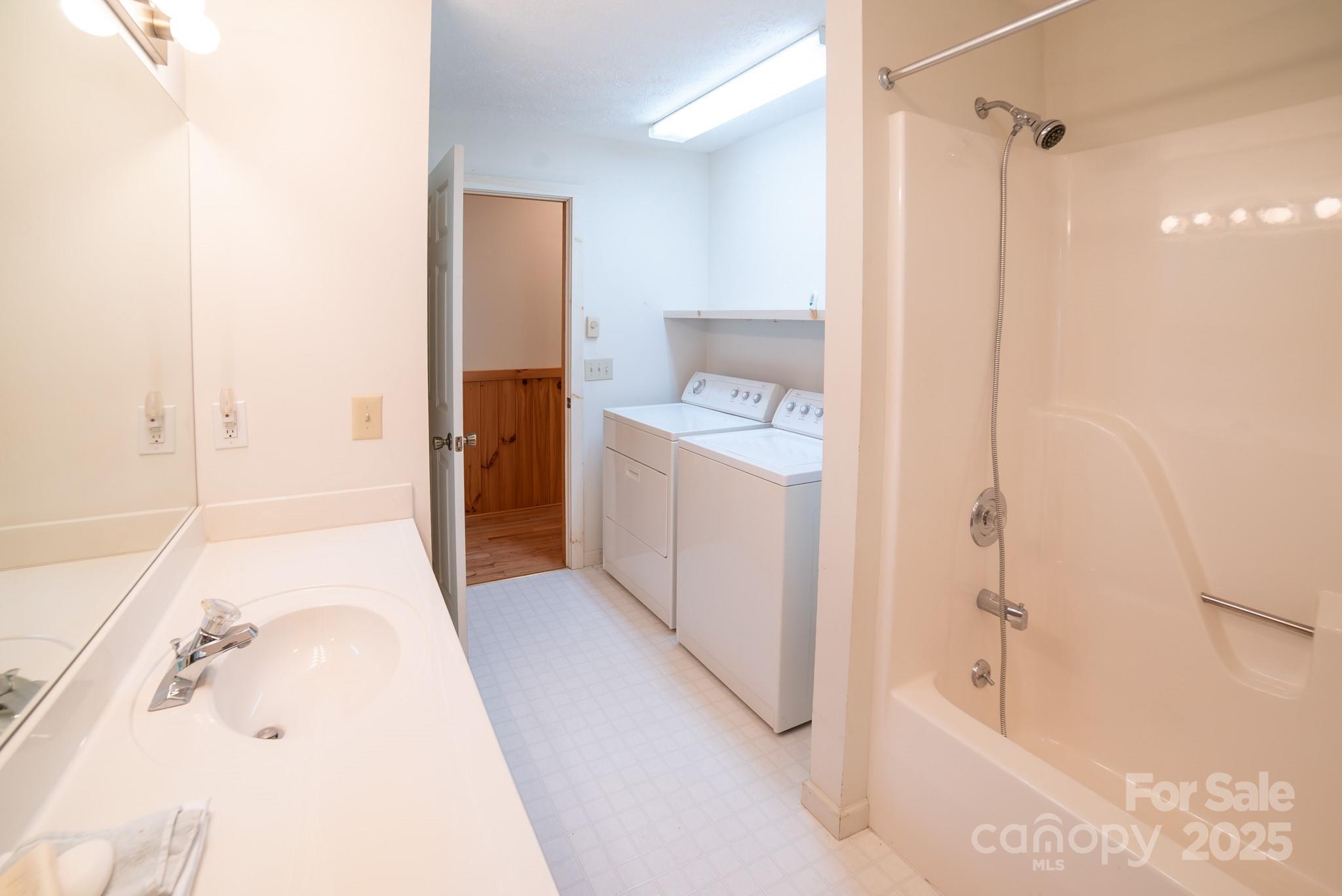 Fox Run Ridge - Residential