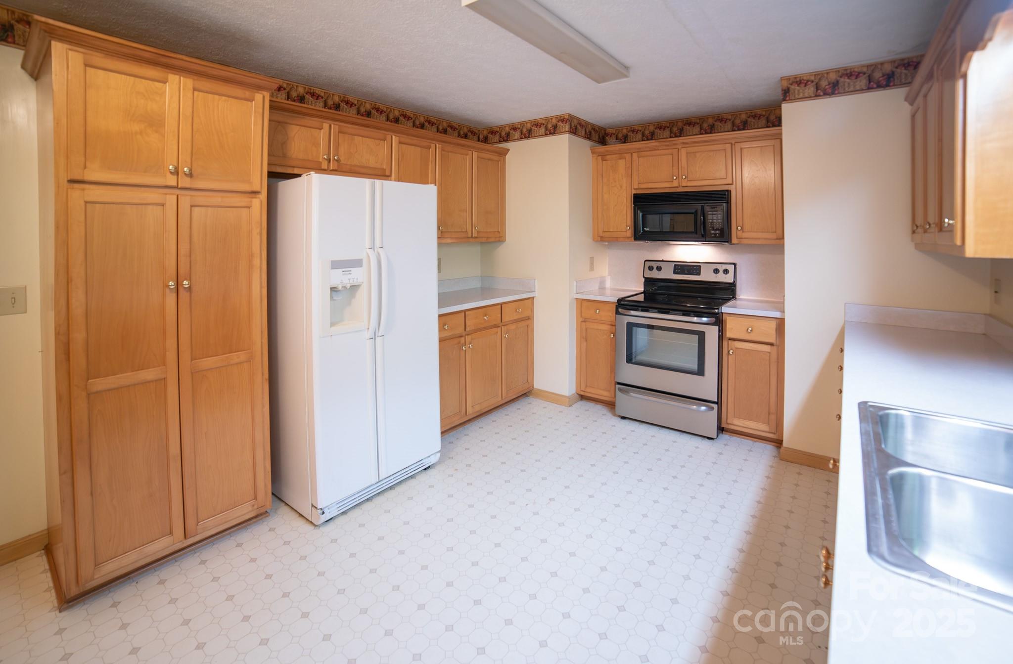 Fox Run Ridge - Residential