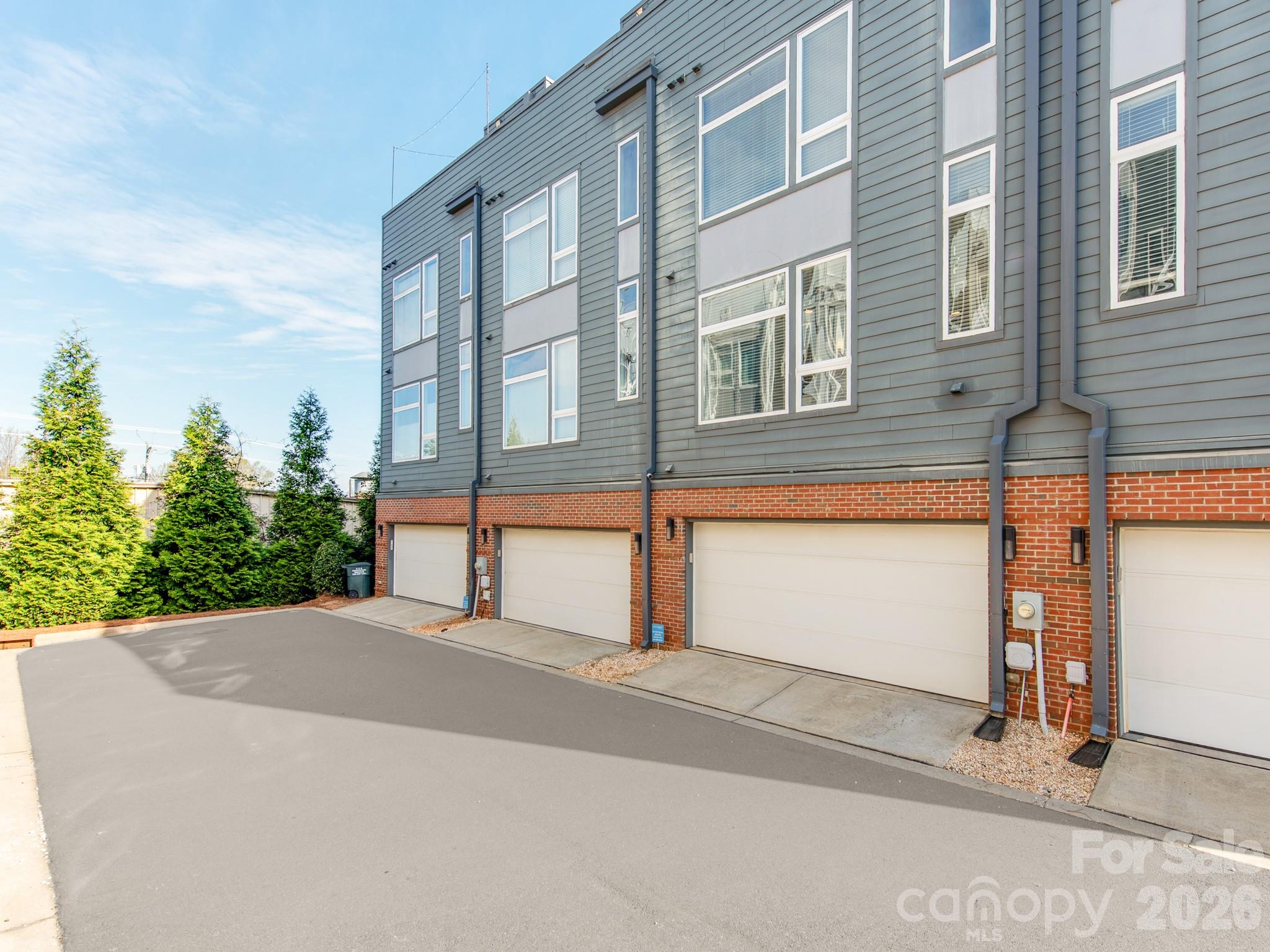 Southpoint - Residential