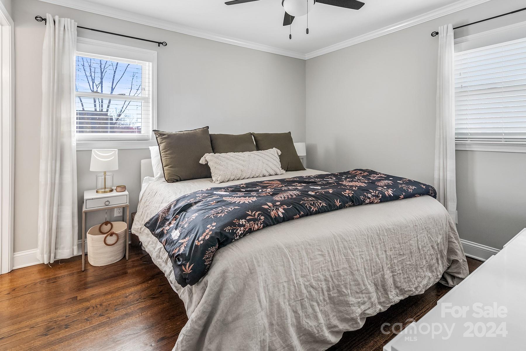 Point Largo - Residential