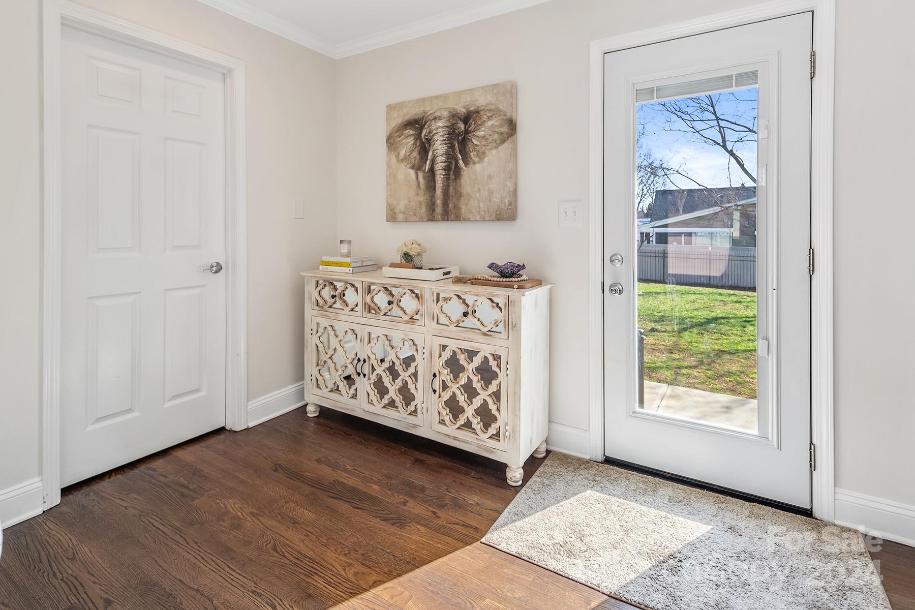 Point Largo - Residential