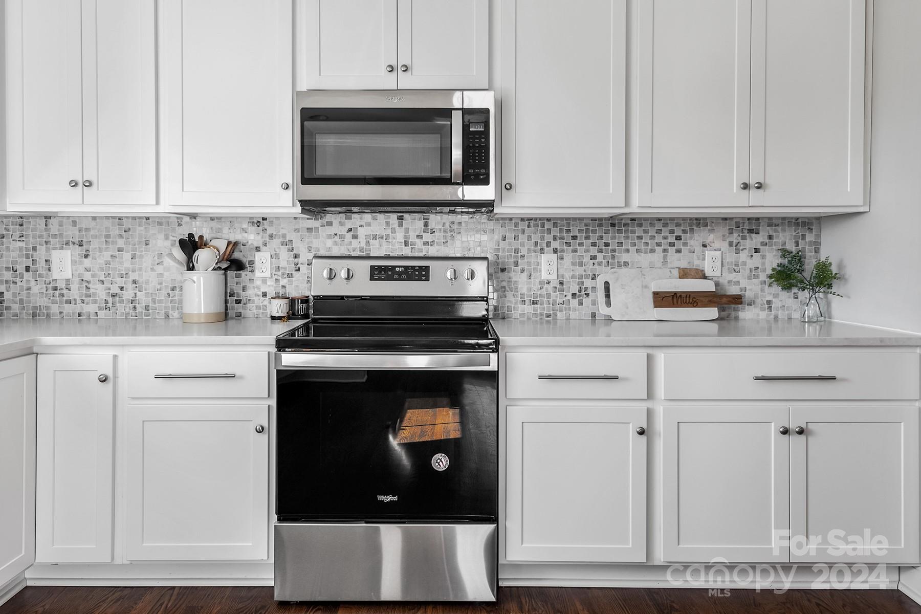 Point Largo - Residential