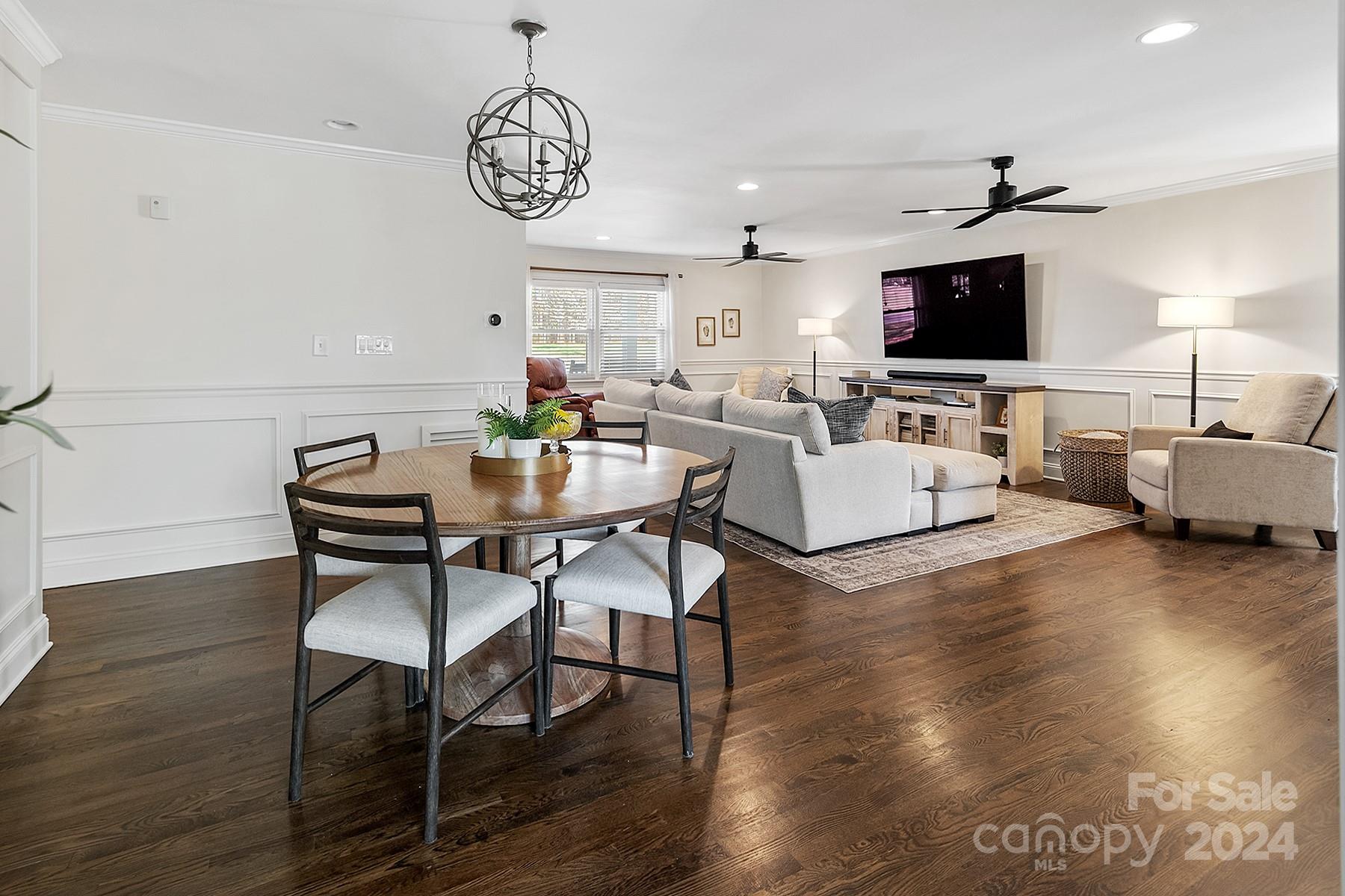 Point Largo - Residential