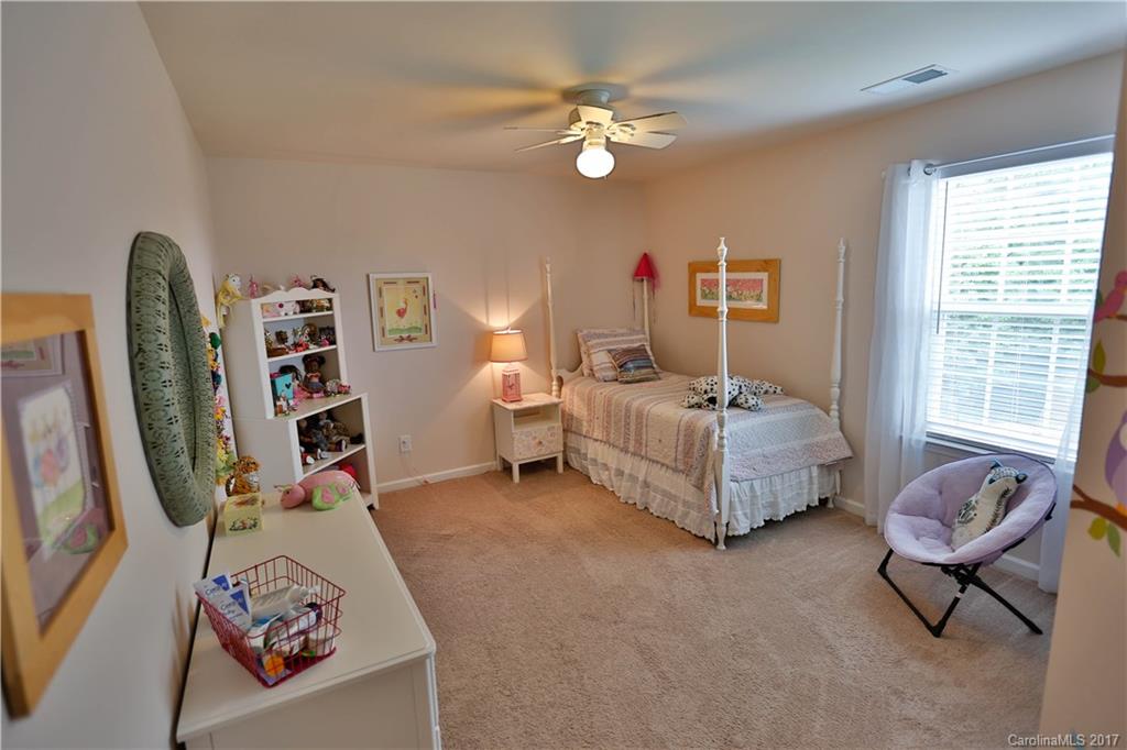 Stowe Pointe - Residential